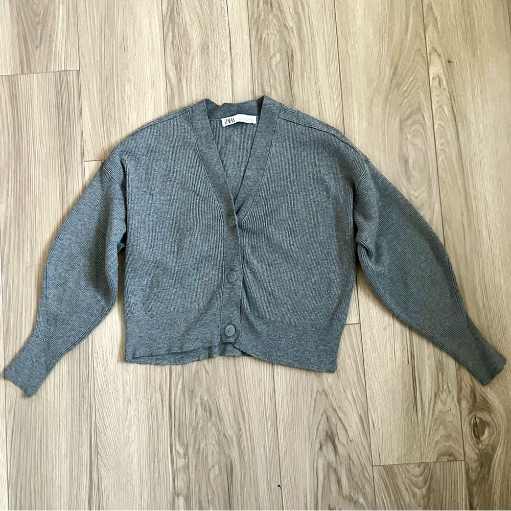 Zara Knit Cardigan Sweater